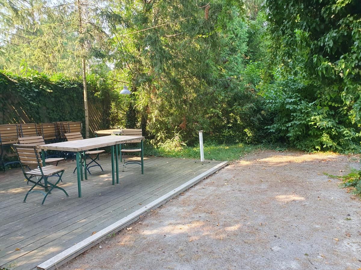 Charmantes Haus Mit Terrasse Und Grossem Garten Langenzersdorf エクステリア 写真